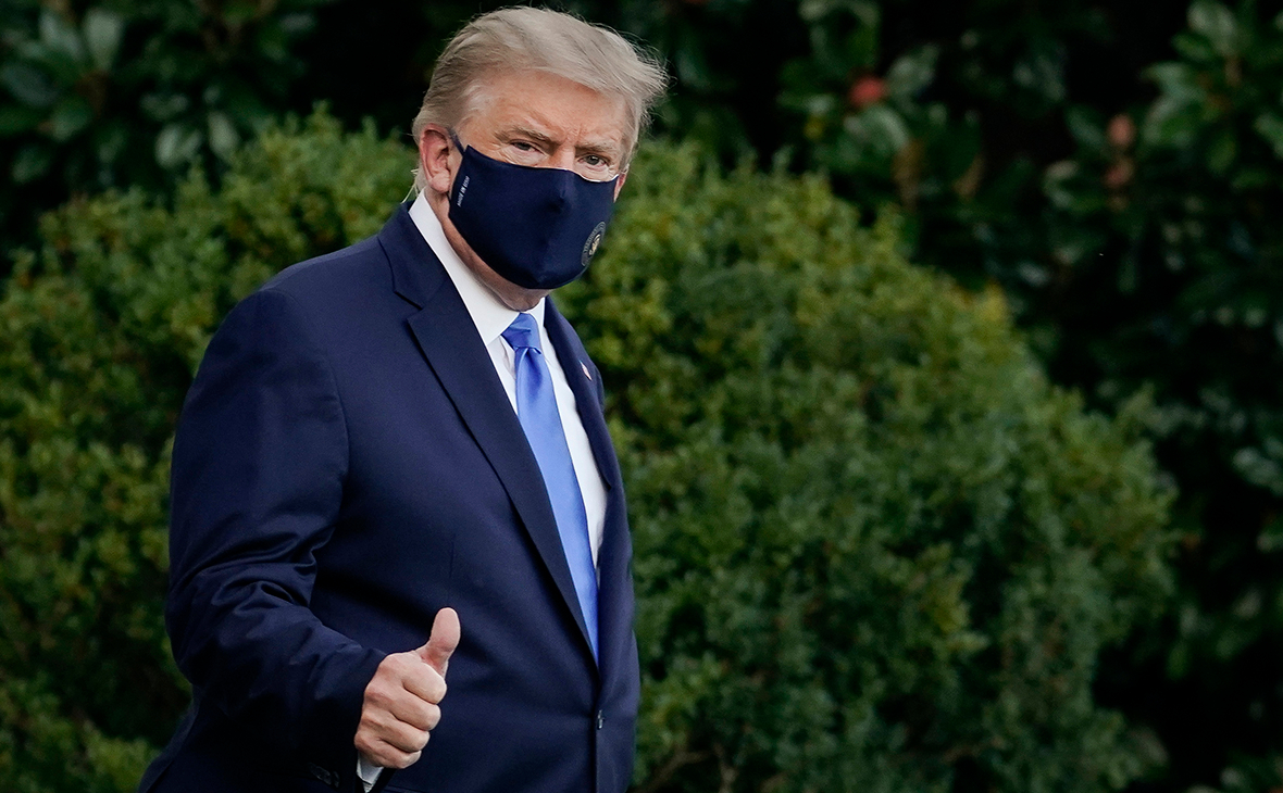 Трамп назвав діагноз COVID-19 замаскованим благословенням від Бога