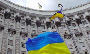 Кабмин продлил режим чрезвычайной ситуации в Украине до конца года