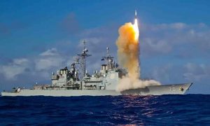 Видео: военный корабль США впервые сбил межконтинентальную баллистическую ракету