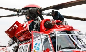 Фото, видео: в Украину поступили французские вертолеты Super Puma
