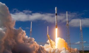 SpaceX успешно вывела на орбиту еще 60 интернет-спутников для Starlink