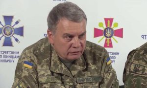 Коронавирус обнаружили у министра обороны Украины