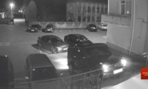 Из «Европейской солидарности» исключили депутатов, заехавших на авто по лестнице многоэтажки