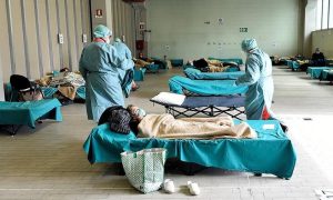 За забором и под охраной: в Минздраве рассказали, какими будут мобильные госпитали