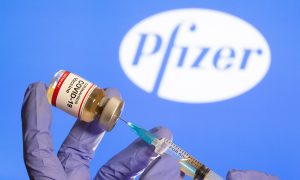 В США через сутки начнется вакцинация от коронавируса вакциной  Pfizer/BioNTech