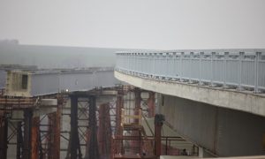 Фото: в Запорожье открыли движение по новому мосту