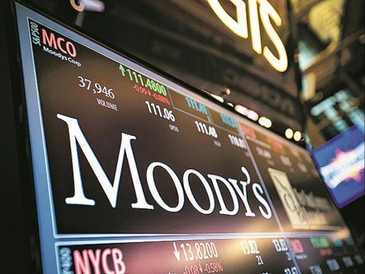 Агентство Moody's відкликало рейтинг євробондів, які РФ купила у Януковича