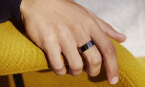 Умное кольцо предупреждает владельца о симптомах COVID-19