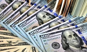 США на борьбу с пандемией планируют направить почти триллион долларов