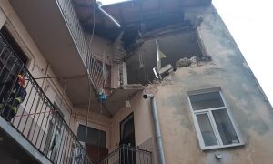 Фото: во Львове прогремел взрыв, есть пострадавшие