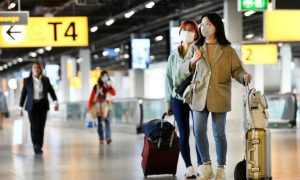 Страны Европы запретили сообщения с Британией из-за нового штамма коронавируса