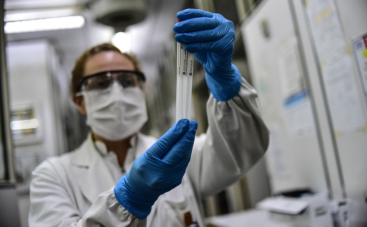 Вітчизняний розробник вакцини від COVID-19 розповів, як робив щеплення у США