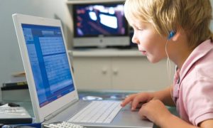 В Украине заработал сервис электронных журналов и дневников 