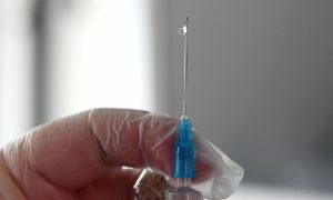 В Минздраве Израиля сообщили о побочных эффектах от COVID-вакцины Pfizer