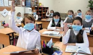 В Киеве хотят вернуть младшеклассников в школу, несмотря на локдаун