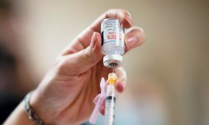 Moderna: Вакцина может гарантировать иммунитет на целый год