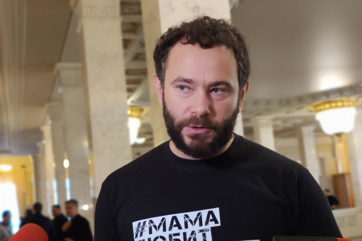 Суд визнав Дубінського винним в тиску на слідство, яке розглядає його справу про корупцію