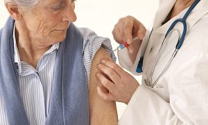 В Норвегии умерло два человека, которых вакцинировали от COVID-19