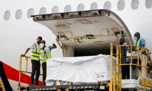 Гана первой в мире получила COVID-вакцины через механизм COVAX