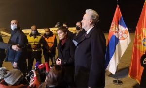 Сербия подарила Черногории российскую вакцину «Спутник V»