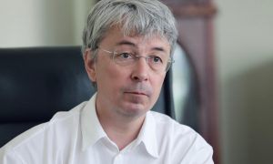 Власти предлагают отложить штрафы за язык до запуска бесплатных курсов: интервью Ткаченко за минуту