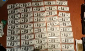 Фото: СБУ разоблачила под Киевом фальшивомонетчиков, печатавших качественные подделки долларов