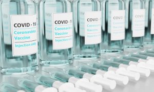 Условия хранения COVID-вакцины Pfizer могут стать более доступными