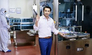 Поставщик «ковидных» вакцин в Украину извинился за задержки с поставками