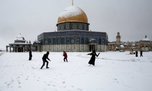 Фото: Иерусалим впервые за много лет засыпало снегом