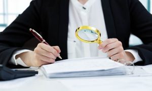 Два топ-чиновника Минобороны получили подозрения из-за закупок