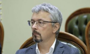 COVID-прививку получил еще один украинский чиновник