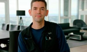 В компании Маска сообщили, кто вошел в состав первой гражданской космической миссии