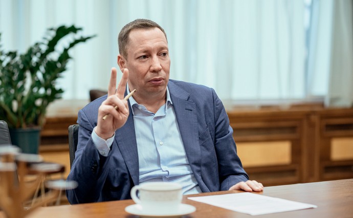 Глава НБУ ушел на самоизоляцию из-за COVID