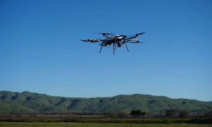 Американский дрон установил мировой рекорд, летая более 13 часов