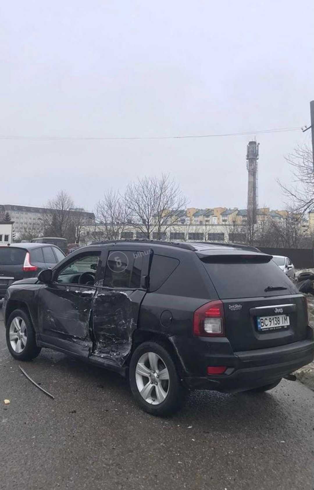 Стало известно, кого протаранил своим авто нардеп Дубинский