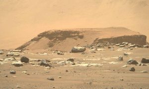 Марсоход Perseverance передал новые фото Красной планеты