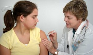 Кабмин создаст фонд для выплаты компенсаций за осложнения после вакцинации