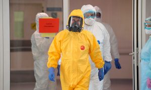 Не публично: Путин согласился вакцинироваться от COVID-19