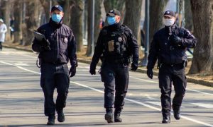 В столице проверяют, соблюдает ли город карантинные правила: что уже обнаружили