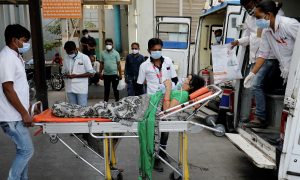 Премьер Индии заявил, что страну накрыл «коронавирусный шторм»