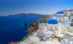 В Греции сообщили, при каких условиях будут принимать туристов из Украины