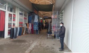 Фото: Нацгвардия силой заблокировала рынок, который отказался выполнять карантин