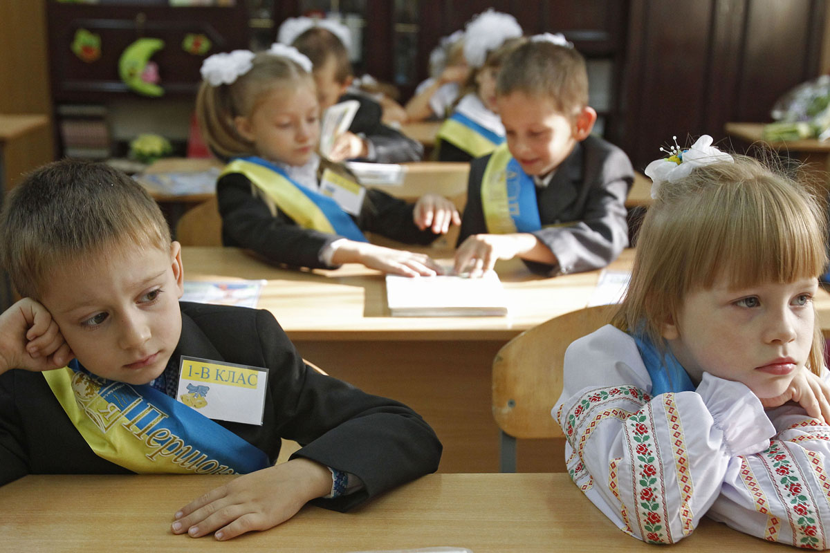 У Києві призупинили набір першокласників до шкіл