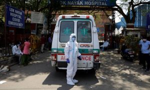 В Индии новый рекорд смертности от COVID и почти 400 тысяч новых случаев заражения