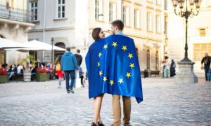 Евросоюз планирует разрешить въезд для туристов - но есть условие