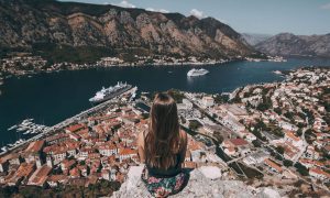 В Черногории будут делать туристам бесплатные ПЦР-тесты для возвращения домой