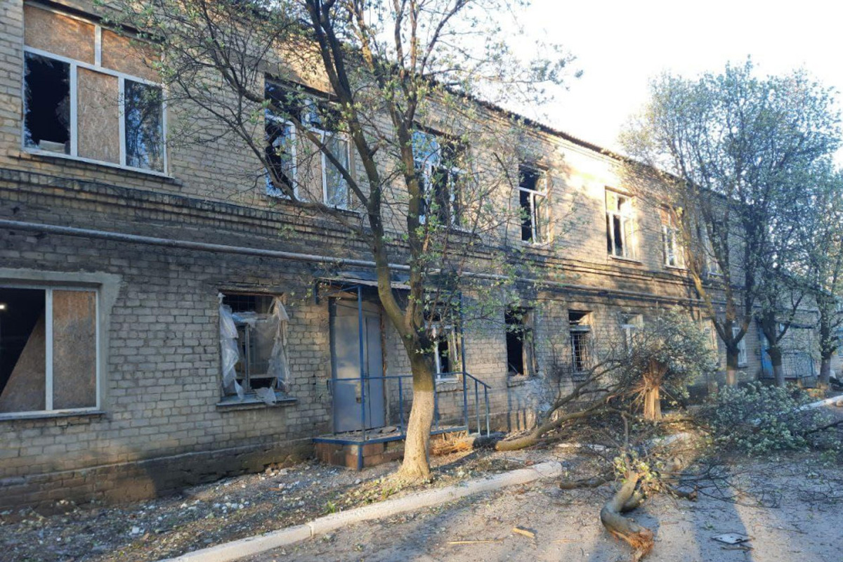 Фото: поліція дала кваліфікацію обстрілу терористами COVID-лікарні на Донбасі