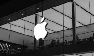 Германия проведет расследование против компании Apple