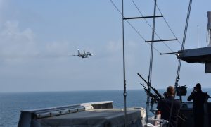 Фото: российские истребители атаковали нидерландский корабль