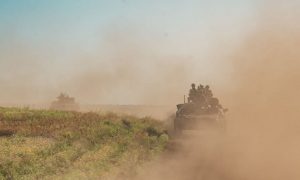 Фото: в Мариуполе прошли учения гвардейцев по стрельбе из зенитных установок